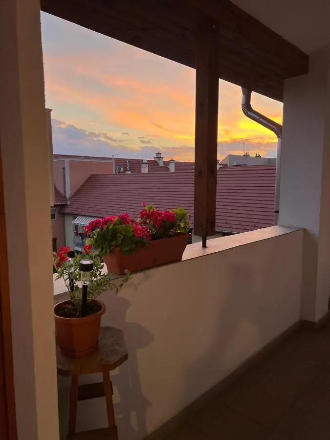 Capri Apartman 에게르